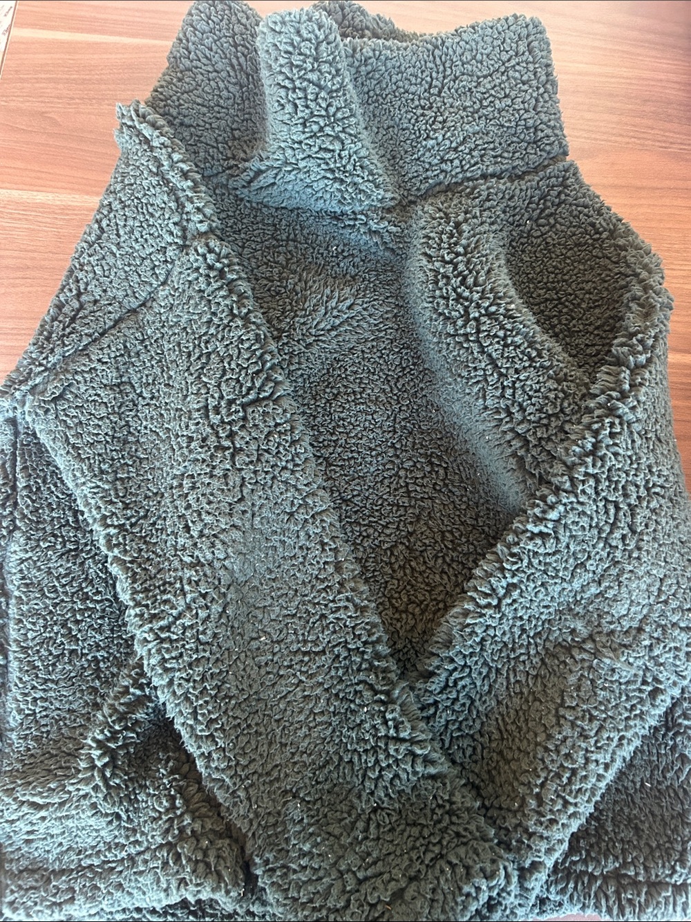 Cozy Olive Green Sherpa - Women's Plush Winter Sweatshirt